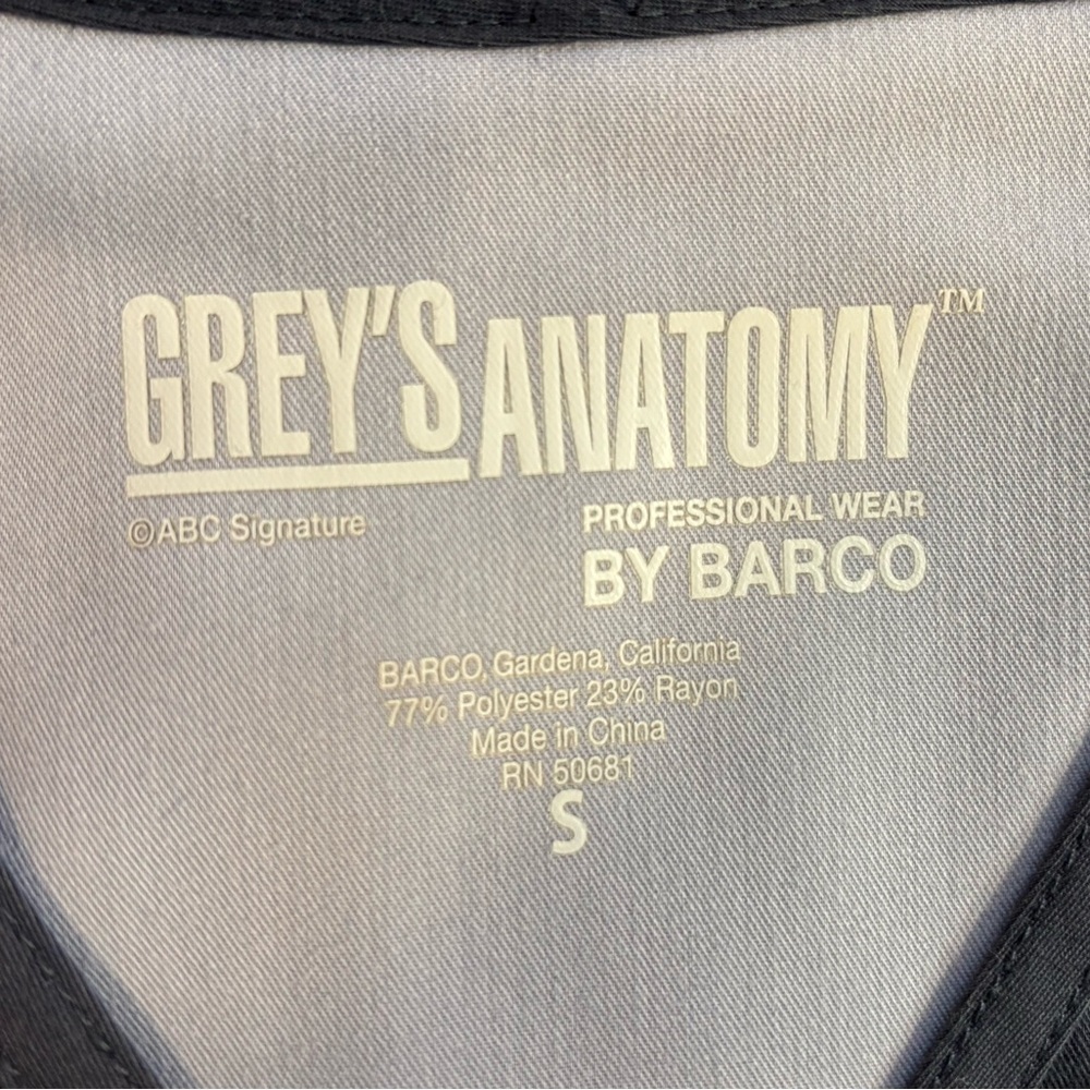 Grey's Anatomy Women's Small V-neck Scrub Top‎ - Picture 5 of 7
